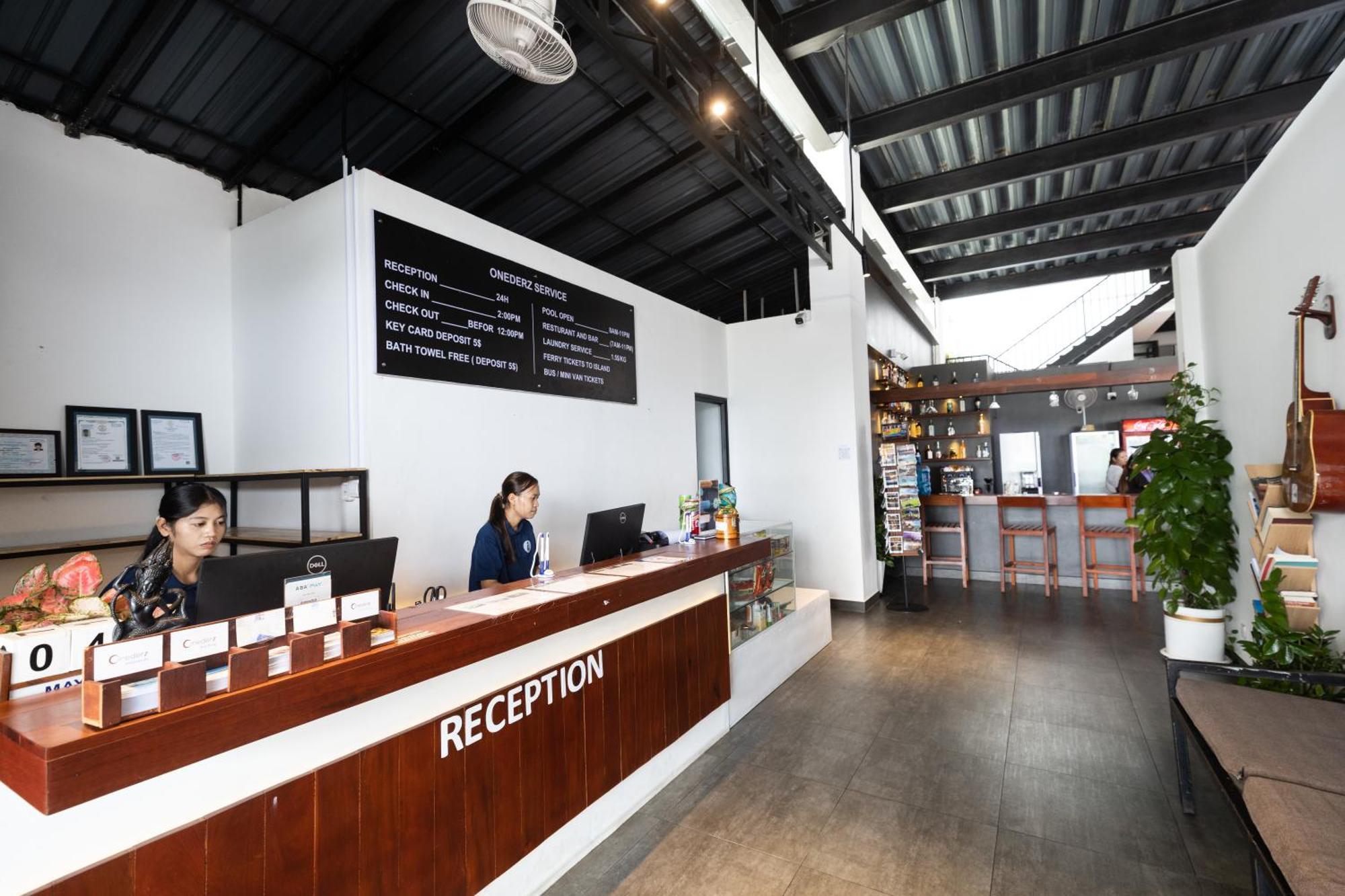 Onederz Sihanoukville - 10 Mins Walk From The Tourism Pier Экстерьер фото