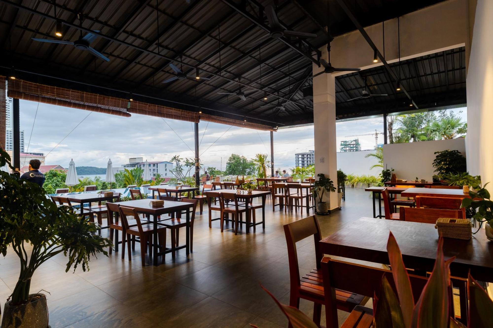 Onederz Sihanoukville - 10 Mins Walk From The Tourism Pier Экстерьер фото